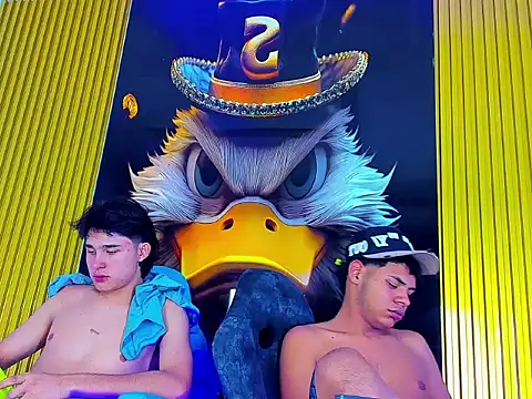 Tommy_bigcock19 live sex cam