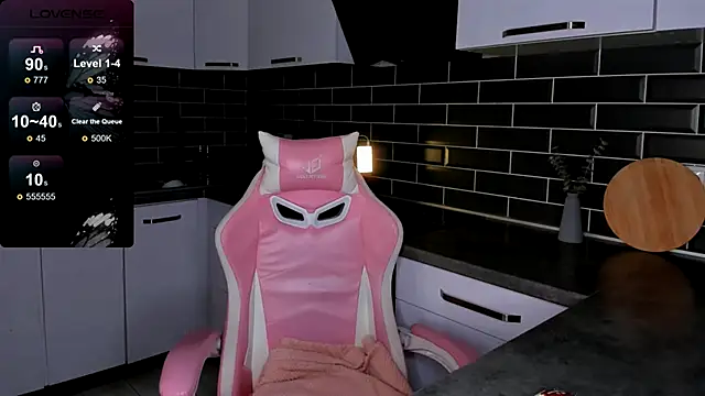 ShaiyaMinn3 live sex cam