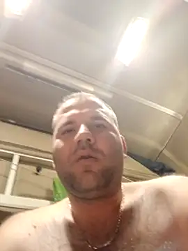 Chubbytop454 live sex cam