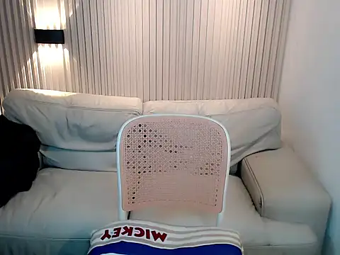 Juicy_stella live sex cam