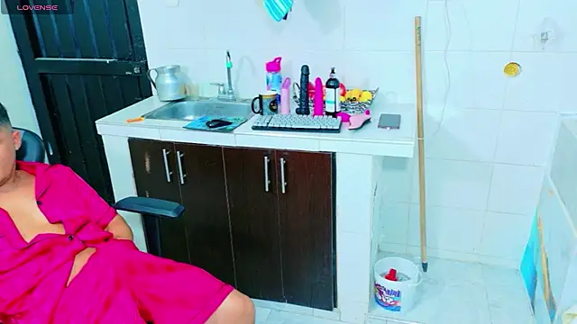 ValentinaAndTerry live sex cam