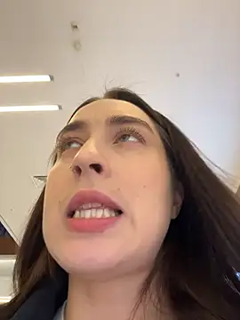 Holly_Play live sex cam