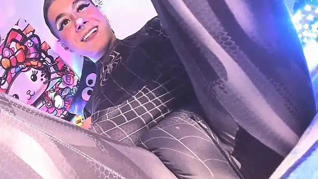 BABY-puppy18XX live sex cam