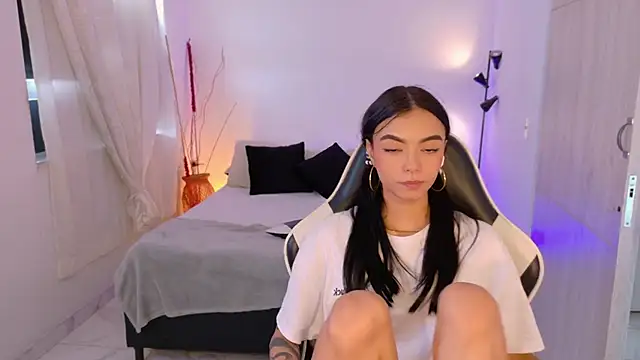 AnabelWolf live sex cam