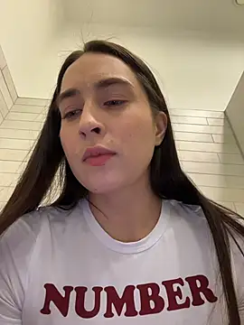 Holly_Play live sex cam