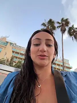 Ninabigtitied live sex cam