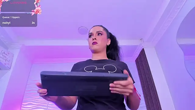 AudreyHayworth live sex cam