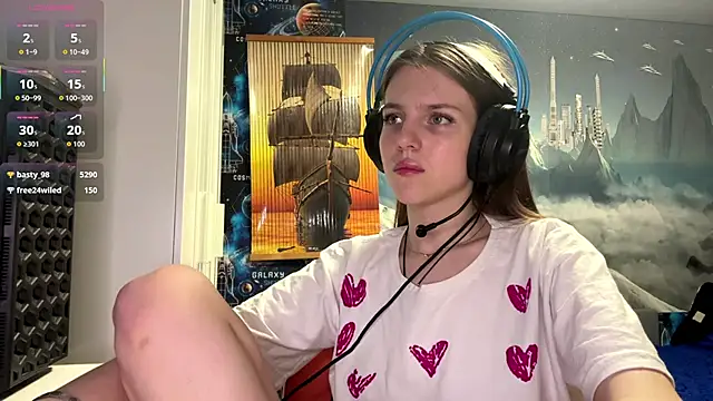 Elira_Breeze live sex cam