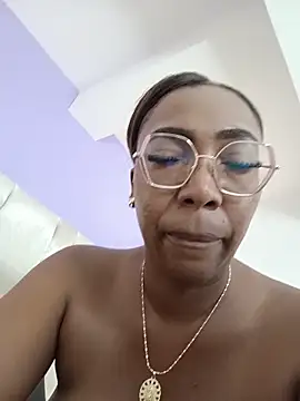 dirtyvictoria live sex cam