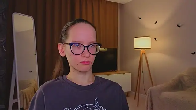 BettyBrowni live sex cam