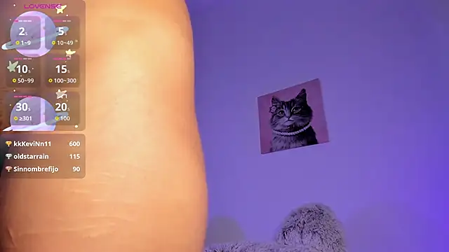 akame_meow live sex cam