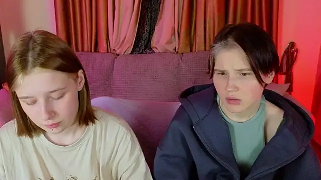 Girls_Fingers live sex cam