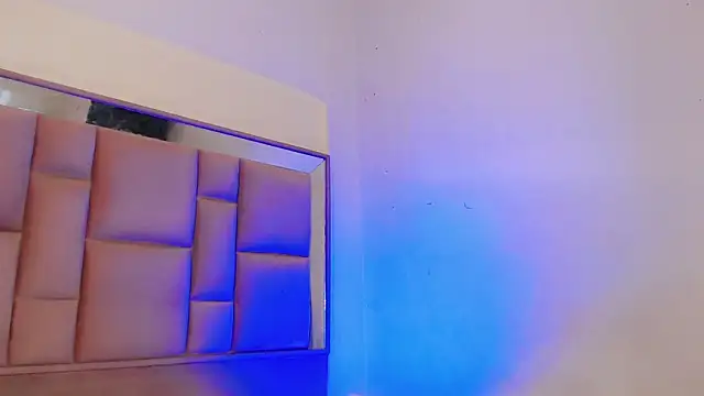 roxanawillts live sex cam