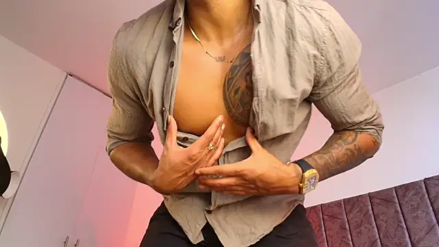 LiamGarcia1 live sex cam