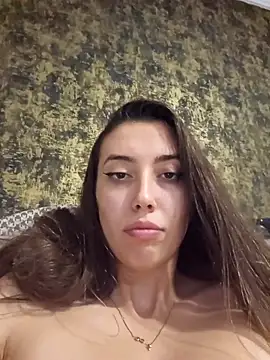 Virggin_Squirt live sex cam