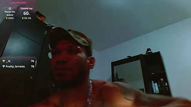 SELFSUCK_KING_420 live sex cam