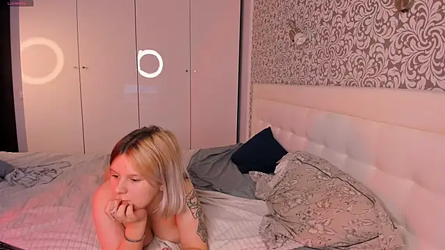 FatePath live sex cam