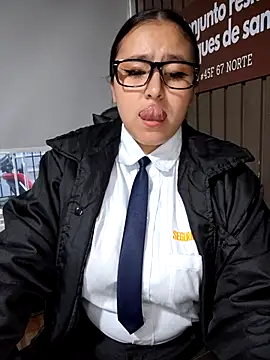 Cute_Penelope live sex cam