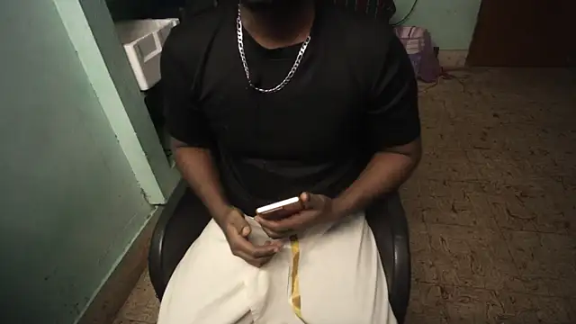 Tamil_KDD live sex cam