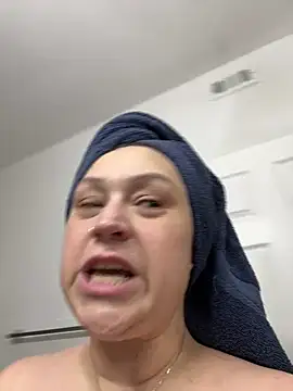 AlyssiaAmoreXO live sex cam