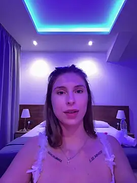 emma05 live sex cam