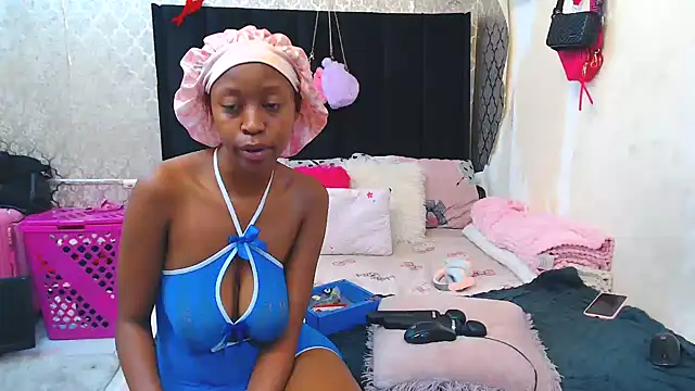 SexyPetitex25 live sex cam