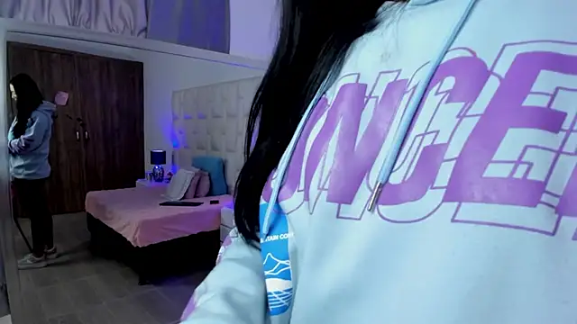 Ariana_rouse live sex cam