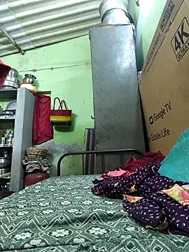 Tamilselviroja- live sex cam