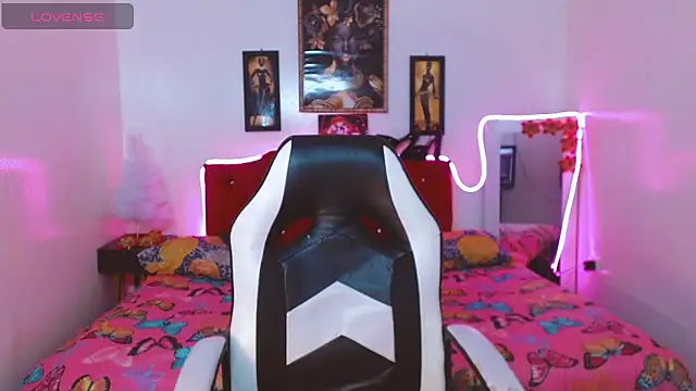 AdharaaMoon live sex cam