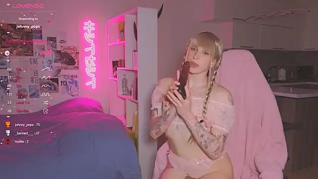 p1nkvenom live sex cam