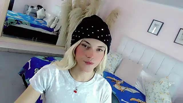 nathalialoes1 live sex cam