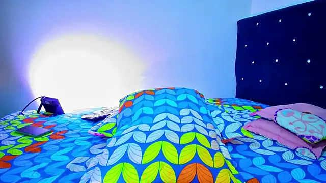 Aliice_Doll live sex cam