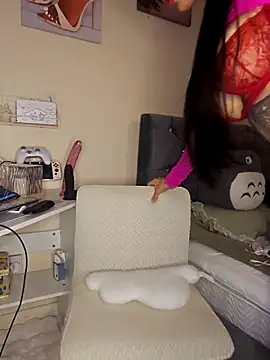 LucyMiax live sex cam