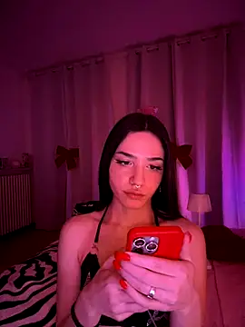 ShannonShanny live sex cam