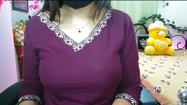 thyAnvi live sex cam