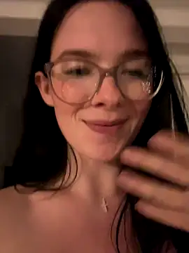 RoxiBlack live sex cam