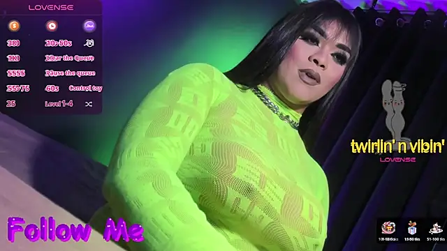 AvaMoree live sex cam