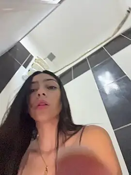 Ema_azel live sex cam