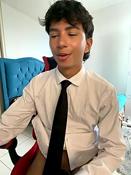 Leonarrrd_01 live sex cam