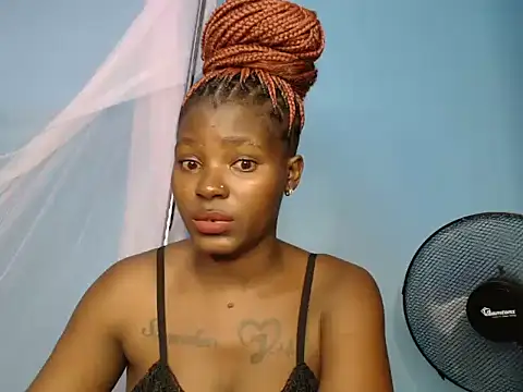 TrishaKalid live sex cam