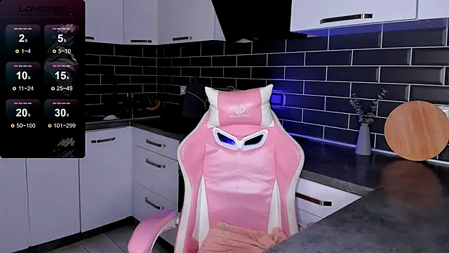 ShaiyaMinn3 live sex cam