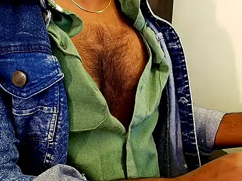 RuvoxXneXo live sex cam