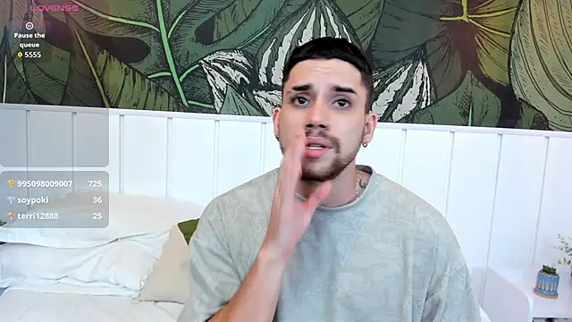 Mike_montoya1 live sex cam