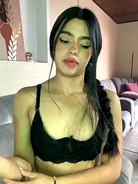 LunaMoore_Pink live sex cam