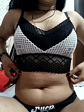 Anikaaaaa live sex cam