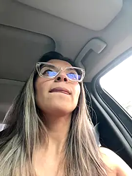 Isabella_Varella live sex cam