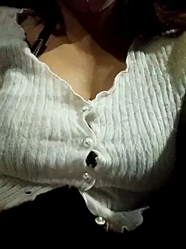 Jhonyki_jasica live sex cam