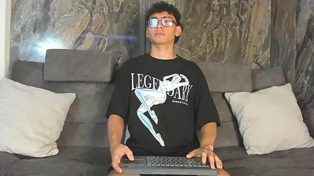 Daviid_laidd live sex cam