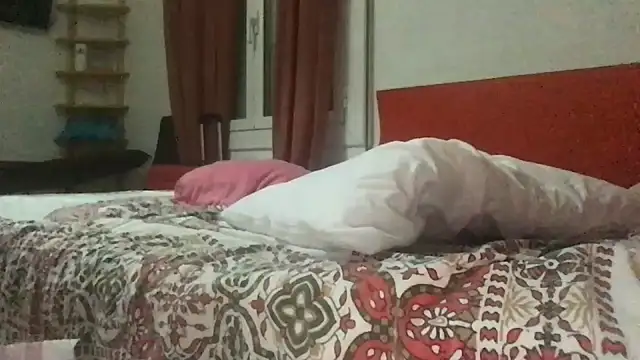 paula19800 live sex cam