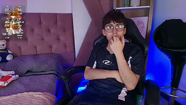 PepperTwink live sex cam